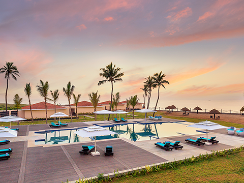 blaze-the-pool-welcomhotel-kences-palm-beach