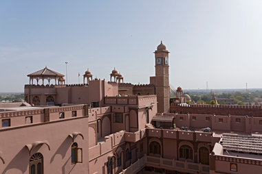 roof-top-courtyard.jpg