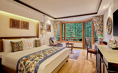 superior-room-with-balcony.jpg