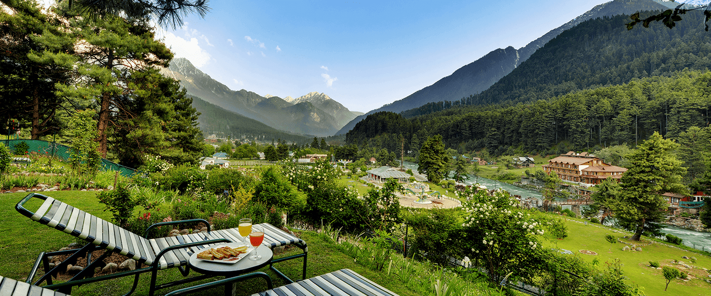 5 Star Hotel Booking In Pahalgam Welcomhotel By Itc Hotels Pine N Peak Pahalgam