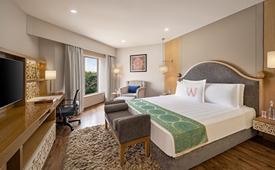 deluxe-suite.jpg